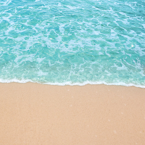 3301 - Ocean Waves and Sand