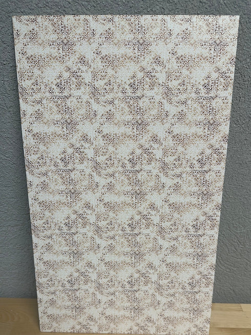 3167 - Light Damask Pattern