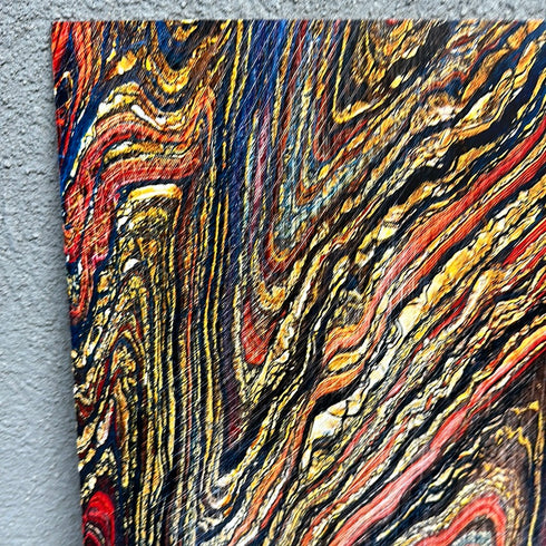 3159 - Vibrant Rock Cross-section