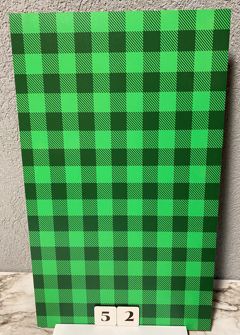 0052 - Regular Size Kelly Green Plaid