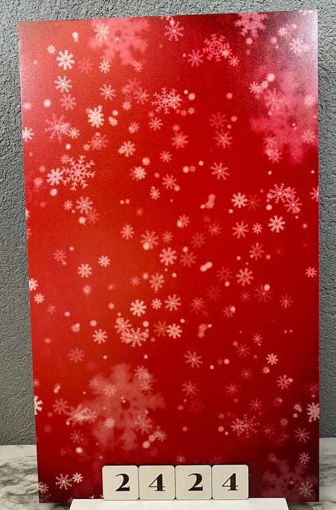 2424 - Red Snowflakes