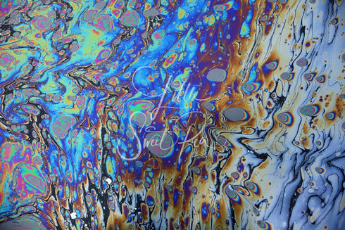 2259 - Abstract Paint Pour