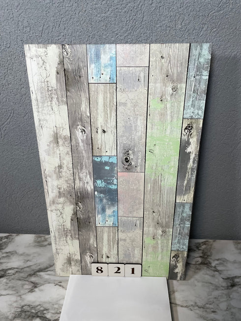 0821 - Colored Wood