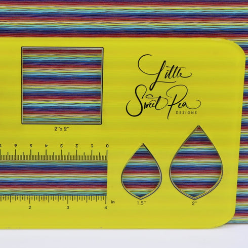 6034 - Abstract Hand Drawn Rainbow Stripes