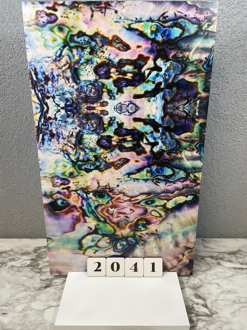 2041 - Mother of Pearl
