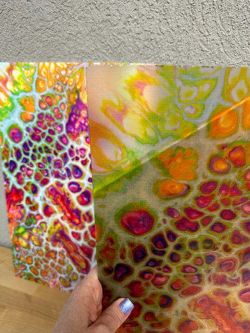 0945- Abstract Paint Pour on Canvas