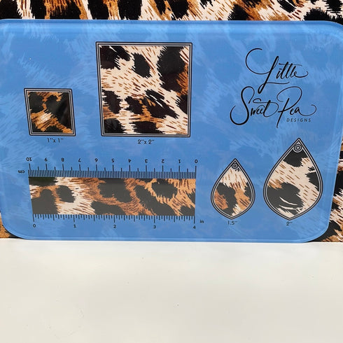 0153 - Leopard Print