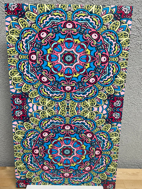 3050 - Mirrored Boho Design