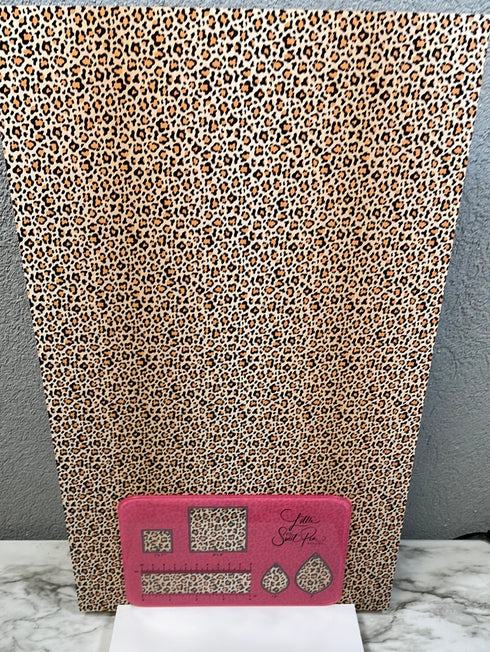 2483 -Micro Leopard Print Design