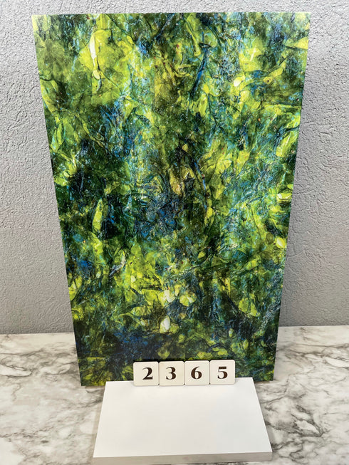 2365 - Water Greenery