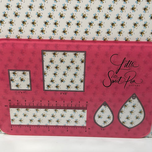 0672 - Micro Thumbs Up Bees