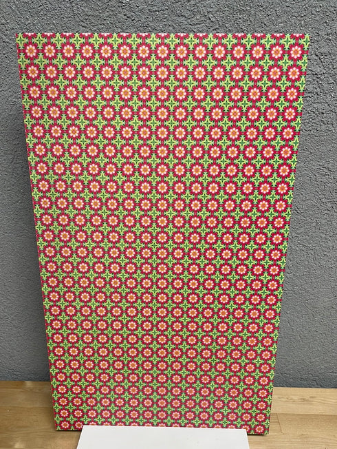 3042 - Pink and Green Flowers