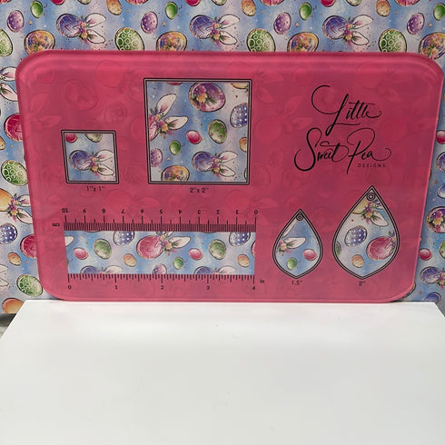 0282 - Eggs and Bunny Ears