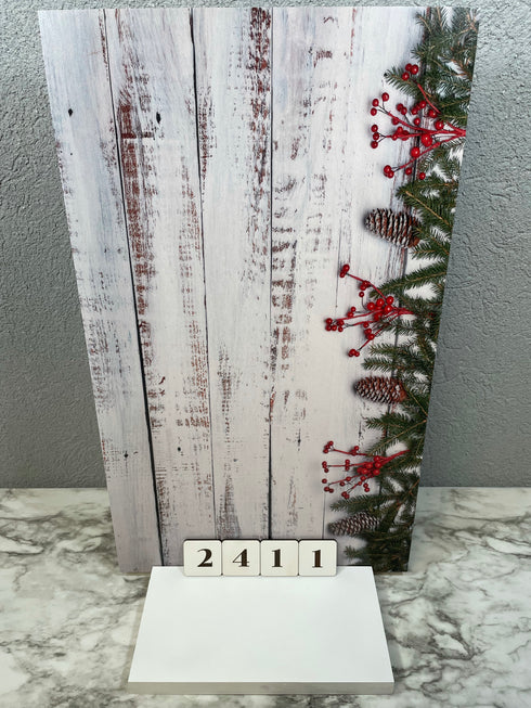 2411 - Shiplap with Christmas Greenery