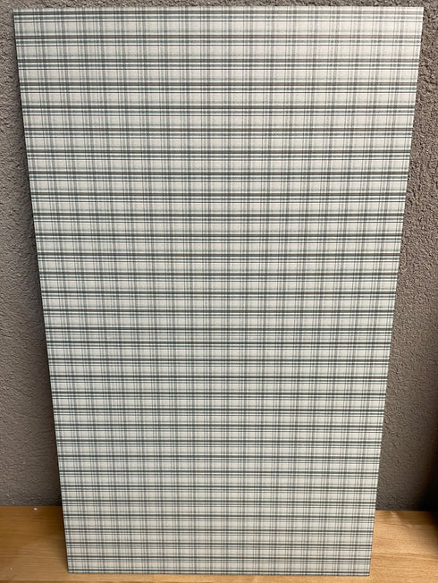 0238 - Light Green Wavy Plaid